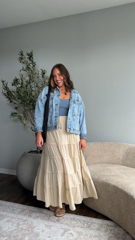 Simply Smitten Maxi Skirt curated on LTK Maxi Skirt Outfit Plus Size, Maxi Skirt Outfit Winter, Skirt Outfit Plus Size, Vietnam Outfit, Maxi Skirt Winter, Maxi Skirt Outfit, Arizona Style, Outfit Plus Size, Maxi Skirt Outfits