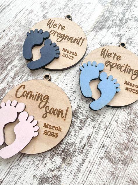 $12,00 Laser Cut Baby Gifts, Laser Machine Projects, Laser Craft Ideas, Laser Wood Ideas, Laser Printer Projects, Laser Projects Ideas, Glowforge Ornaments, Laser Engraving Ideas Gifts, Laser Wood Projects