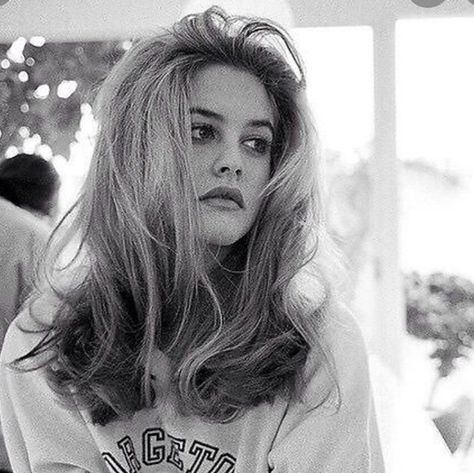 Cher Hair, 90s Haircuts, Alicia Silverstone, 80s Hair, Blowout Hair, Michelle Pfeiffer, 90s Hairstyles, Fluffy Hair, Dream Hair