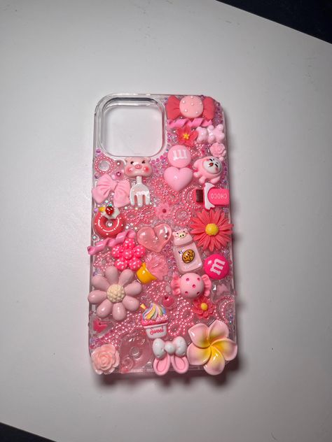 Junk Phone Case Pink, Junk Glasses, Pink Junk Case, Junk Phone Case, Bedazzled Phone Case, Junk Case, Nursing School Inspiration, Organize Phone Apps, Cute Online Clothing Stores