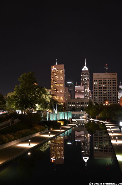 A view of the canal with downtown Indianapolis skyline in the background. Indianapolis Skyline, Downtown Indianapolis, List Of Cities, Indianapolis Indiana, City Aesthetic, New City, City Girl, Zip Code, Willis Tower