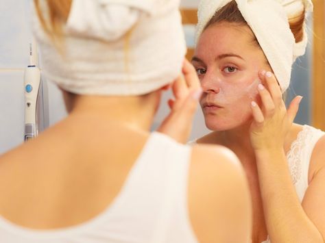 7 expert-approved tips for getting rid of blackheads Getting Rid Of Blackheads, Vaseline Beauty Tips, Rid Of Blackheads, Natural Acne Remedies, Healing Ointment, Natural Acne, Get Rid Of Blackheads, Clearer Skin, Acne Remedies