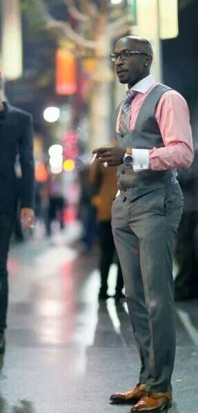 . Style Gentleman, A Man In A Suit, Man In A Suit, Well Dressed Man, Mens Fashion Smart, Sharp Dressed Man, Grown Man, Gray Suit, Black Men Fashion