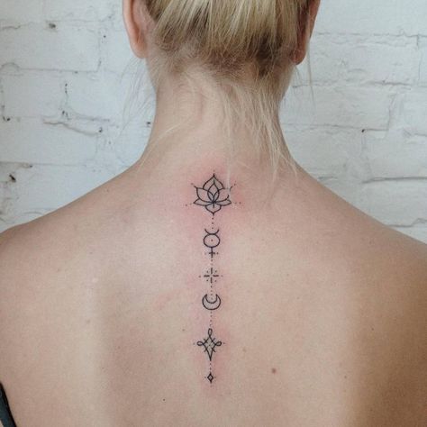 Hand poked minimalist tattoo on the upper back. Bali Tattoo, Small Back Tattoos, Shoulder Tats, Pisces Tattoo, Upper Back Tattoos, Libra Tattoo, Taurus Tattoos, Tattoo Hand, Spine Tattoos For Women