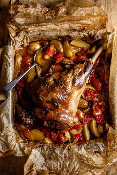 Kleftiko Recipe, Lamb Kleftiko, Braised Leg Of Lamb, Lamb Roast Recipe, Lamb Leg Recipes, Farm Recipes, Roast Lamb Leg, Lamb Leg, Farm Fresh Recipes