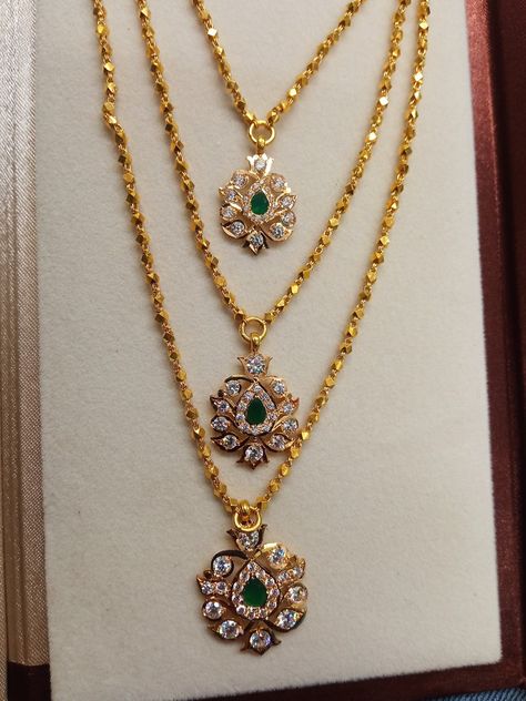 Steps Golusu Gold, Palakasarlu Gold Chain, Simple Necklace Gold Indian Latest, Step Haram Designs Gold Latest, Steps Necklace Gold, Chain With Locket Gold Indian, Steps Chain Models, Steps Chain Gold Indian, Navaratna Lockets