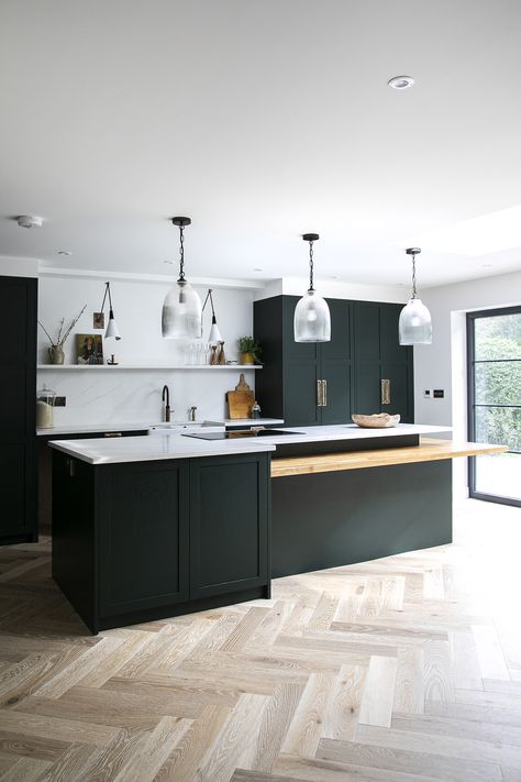 Tiered Kitchen Island, Two Tier Kitchen Island, Naked Doors, Contemporary Shaker Kitchen, Green Shaker Kitchen, Kitchen Work Triangle, Tall Kitchen Cabinets, Kitchen Triangle, Tall Kitchen