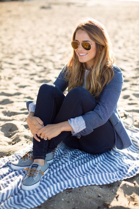 On Julia: Gap Blazer, Gap Sweater, James Jeans, Sperry Top-Sider Sneakers, Ray Ban Sunglasses On Thomas: J.Crew Shirt, 1901 Sweater, J.Crew Shorts, Sperry Top-Sider Boat Shoes, Warby Parker Sunglasses Lesbian Fashion, Quoi Porter, Gal Meets Glam, Style Chic, Mode Inspiration, Preppy Outfits, Style Blog, Outfits Casuales, Preppy Style