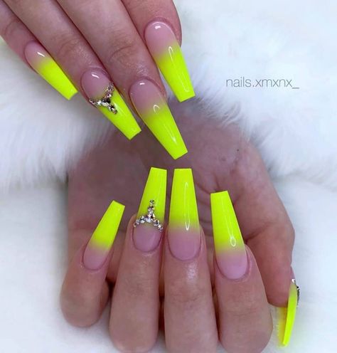 Bright Acrylic Nails, Neon Yellow Nails, Faded Nails, Sunflower Nails, Long Stiletto, Edgy Nails, Nail Art Designs Summer, Grunge Nails, Nail Styles