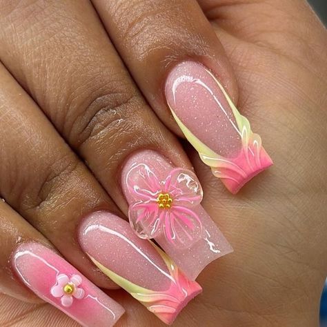 Nailzbytatii LLC 🤍 on Instagram: "Girls trip readyyy swipe to see all the sets 🥵😮‍💨💖🏝️ Giving all the summer vibes ✨  #summernails #fyp #cancunready #nailzbytatii ✨" Idea Nails Summer, Cute Summer Acrylic Nail Ideas Short Almond, Summer Set Nails, Summer Gel X Nail Designs, Gel X Nail Designs Summer, Summer Nails With Designs, Nails With A Flower, Cool Acrylic Nails, Acrylics Summer