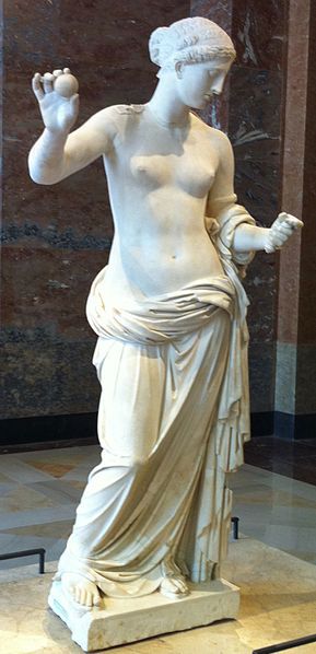 Aphrodite, the apple she is holding is the prize she won for beauty at the Judgement of Paris Aphrodite Painting, Aphrodite Aesthetic, Classical Greece, Greek Beauty, Greek Mythology Gods, Ancient Greek Gods, Greek Statues, European Sculpture, Oh My Goddess