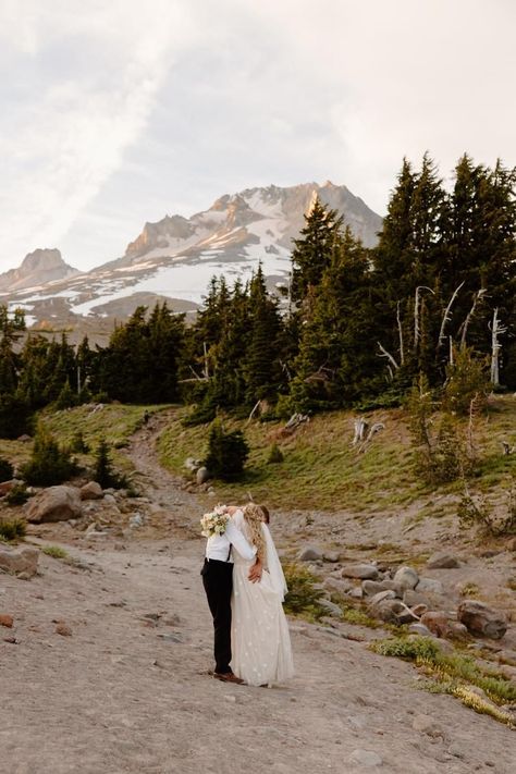 Timberline Lodge Wedding, mount hood wedding, summer mountain wedding, Oregon wedding photographer KMT Photos Mount Hood Wedding, Mt Hood Wedding, Hood Wedding, Summer Mountain Wedding, Mountaintop Wedding, Wedding Oregon, Timberline Lodge, Mountain Top Wedding, Rustic Romance