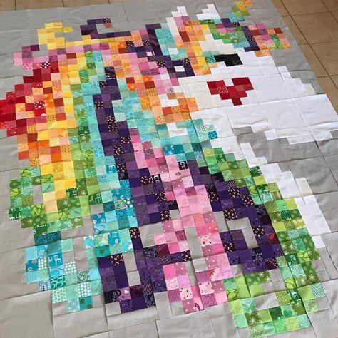 Unicorn Quilt, Pixel Quilting, Watercolor Quilt, Sewing Patchwork, Baby Patchwork Quilt, Homemade Quilts, Quilt Modernen, Rainbow Quilt, Quilt Care