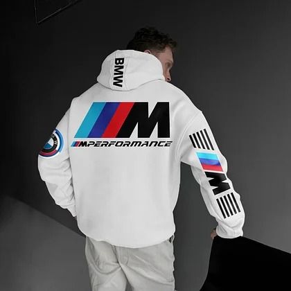 Fanáticos de las carreras Bmw Hoodie, Need For Speed Cars, Gucci Tracksuit, Minimal Shirt Design, Gangsta Style, Creative T Shirt Design, Mens Outdoor Jackets, Mens Trendy Outfits, Mens Casual Dress Outfits