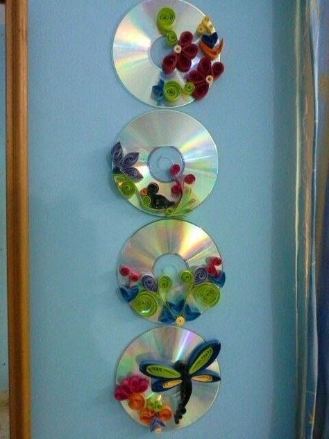 Cd Crafts Diy, Old Cd Crafts, Cd Craft, Recycled Cds, Crystal Suncatchers Diy, Old Cd, Old Cds, Quilled Creations, Cd Crafts