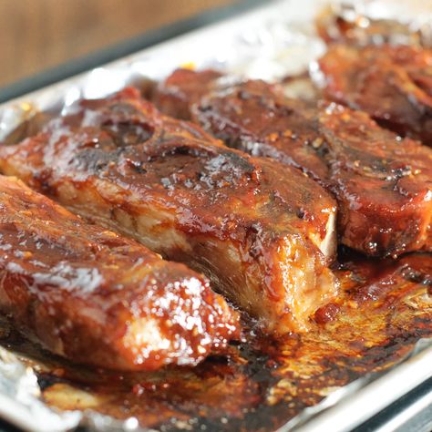 BBQ Country Style Ribs Bbq Country Style Ribs, Cooking Carrots, Ribs In Oven, Bbq Recipes Ribs, Country Style Pork Ribs, Country Style Ribs, Baked Ribs, Pork Rib Recipes, Barbecue Ribs