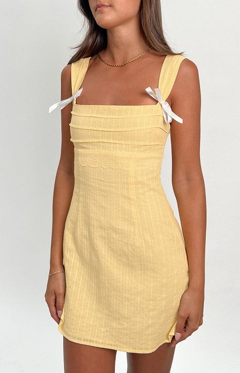 Prom Midi Dress, Yellow Mini Dress, Yellow Tie, Yellow Ties, Picnic In The Park, Tie Bow, Strapless Tops, Mini Dress Shop, One Piece Swimwear