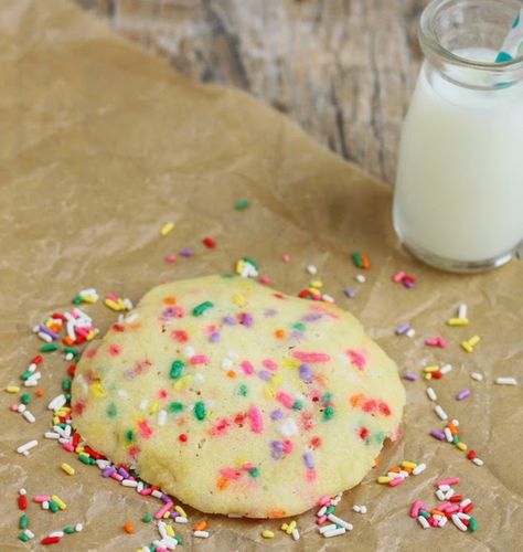 5 Minute Microwave Sprinkles Sugar Cookie | Kirbie's Cravings | A San Diego food & travel blog Microwave Sugar Cookie, Cookies Recipes Microwave, Mug Sugar Cookie, Microwave Cupcake, Edible Sugar Cookie Dough, Eggless Sugar Cookies, No Bake Sugar Cookies, College Ready, Vanilla Mug Cakes