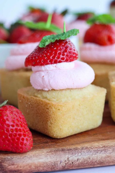 These gluten-free strawberry shortcake bites are loaded with classic strawberry shortcake flavor. Moist, tender mini vanilla cakes are topped with sweet strawberry whipped cream and fresh strawberries for big flavor in a little package. Strawberry Shortcake Bites, Gluten Free Shortcake, Mini Strawberry Shortcake, Gluten Free Strawberry Shortcake, Strawberry Things, Sweet Whipped Cream, Vanilla Bean Cakes, Salted Caramel Cookies, Strawberry Whipped Cream