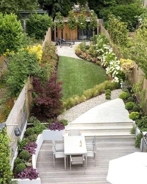 Narrow Garden, Small Garden Landscape, Back Garden Design, Garden Design Plans, Have Inspiration, Outdoor Gardens Design, Backyard Garden Design, Landscaping Tips, Garden Tours