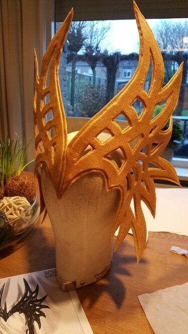 Cardboard Headdress, Worbla Headpiece, Cardboard Headpiece, Foam Wigs, Costume Carnaval, Foam Armor, Diy Kostüm, Dragon Costume, Cosplay Armor