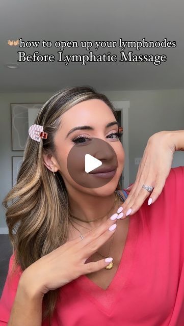 LINDSAY O’DONNELL on Instagram: "➡️ SAVE THIS if you’re interested in lymphatic drainage! This is something I do every night before I start my facial massages. It’s made such a huge difference in my skin and my face overall!   Additionally this is a great trick to have in your back pocket when you’re feeling congested 🤧 . . #lymphaticmassage #naturaldetox #facialmassages #autoimmuneprotocol #depuff" How To Do Facial, Lymph Drainage Massage, Facial Massage Routine, Lymph Massage, Lymph Drainage, Facial Exercises, Health Planner, Facial Skin Care Routine, Face Yoga