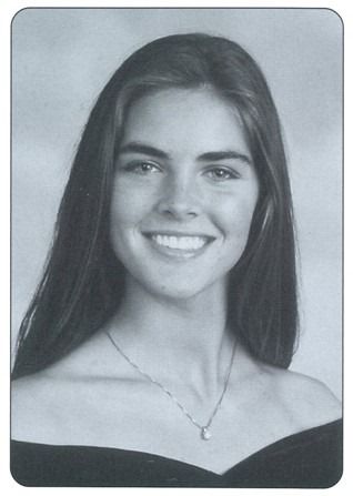 Hilary Rhoda high school pic School Pic, Hilary Rhoda, Got Engaged, Nhl Players, Nhl, High School, Beauty