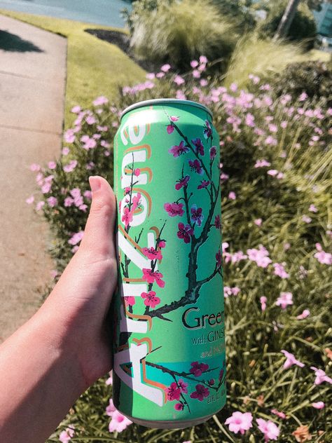 Arizona Green Tea, Arizona Aesthetic, Hippie Nails, Tea Art, Arizona Tea, Indie Kids, Favorite Snack, Iced Tea, Drinking Tea