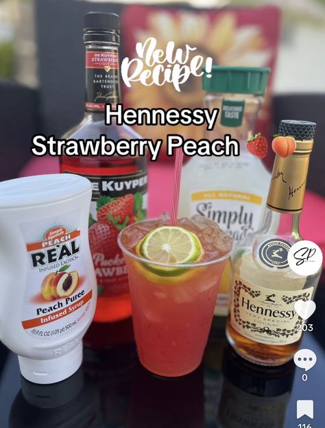 Mix Drink Ideas, Bar Drink Ideas, Simple Achol Drinks, Drinks Made With Hennessy, Strawberry Hennessy Lemonade, Mixed Drinks Hennessy, Mix Drink With Hennessy, Summer Drinks Alcohol Recipes, Fun Drinks Alcohol