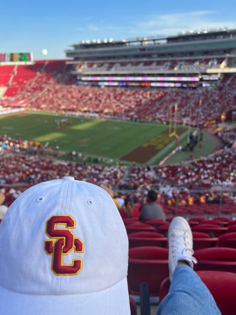 USC FOOTBALL/ SC ATHLETICS/FIGHT ON/TROJANS Usc Student Aesthetic, Usc University Aesthetic, Usc College Aesthetic, Usc Aesthetic Wallpaper, Usc Wallpapers, Usc Acceptance Letter, American College Aesthetic, Usc Aesthetic, American Core