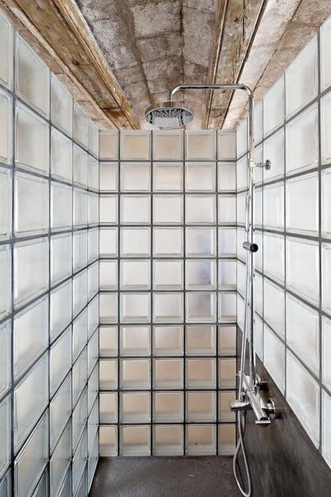 Glass Block Shower, Loft Industrial, Bad Inspiration, Glass Brick, Industrial Loft, Glass Blocks, Cheap Decor, Shower Wall, Cheap Home Decor