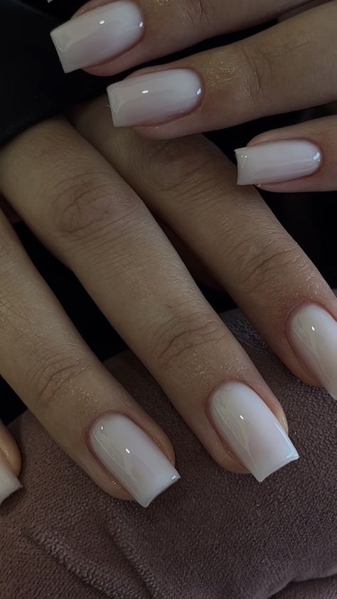 Medium Length Classy Nails, Cute Short Acrylic Nails Ideas Simple, Square Delicate Nails, Off White Square Nails, All White Square Nails, White Shirt Square Nails, Chic Square Nails, Opaque White Nails Acrylic, Medium Length Squoval Nails