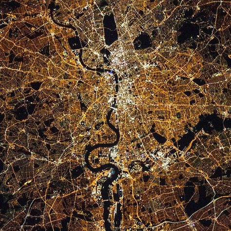 Map Inspiration, Satellite Pictures, Four Tet, London At Night, London Areas, London Night, Welcome To The Future, River Thames, Night City