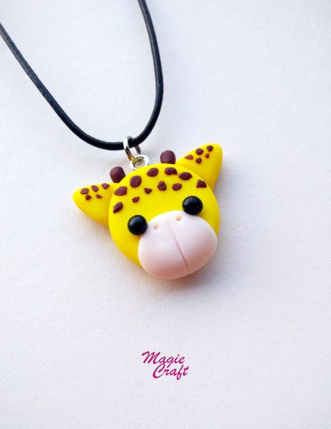 Polymer Clay Mermaid, Giraffe Earrings, Flowers Keychain, Fimo Kawaii, Polymer Clay Halloween, Giraffe Necklace, Polymer Earrings, Keychain Handmade, A Giraffe