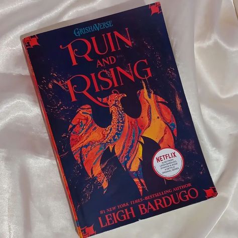 Book Review: Ruin and Rising by Leigh Bardugo. ⭐️⭐️⭐️⭐️⭐️/5 The third instalment in Leigh Bardugo's Grisha Trilogy, exceeded my expectations and left a lasting impression, earning a rare 5-star rating from me This final book is not only better written than its predecessors but also takes the series in an unexpected and compelling direction, particularly following the cliffhanger at the end of the second book. The narrative picks up with Alina Starkov grappling with the aftermath of her previ... Ruin And Rising, Alina Starkov, Grisha Trilogy, Netflix Original Series, Leigh Bardugo, The Aftermath, Grappling, Star Rating, Book Review