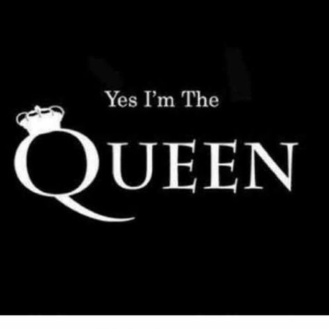 Yes...I'm the Queen Black Queen Quotes, Queens Wallpaper, Queen Of Everything, I Am A Queen, Queen Quotes, Queen Bees, The Words, Woman Quotes, The Queen