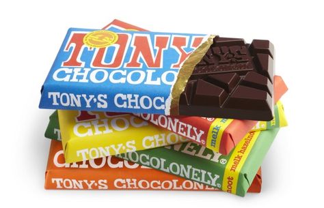 Tony’s Chocolonely, the largest chocolate company in the Netherlands, has made its U.S. debut in Portland. Chocolate Bar Design, Pretzel Toffee, Fair Trade Chocolate, Bar Mix, Chocolate Company, Treat Gift, Chocolate Packaging, Candy Bars, Chocolate Factory