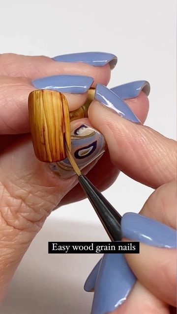 Wood Grain Nails, Wood Nail Art, Wood Nails, Finger Nails, Easy Wood, Nail Art Videos, Black And Blonde, Brown Nails, Funky Nails