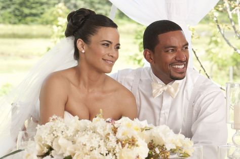 Paula Patton in a still from the movie Jumping the Broom (2011) Jumping The Broom Movie, Jump The Broom, Martin And Gina, Laz Alonso, Jumping The Broom, Paula Patton, Wedding Movies, Mexican Wedding, Movie Couples