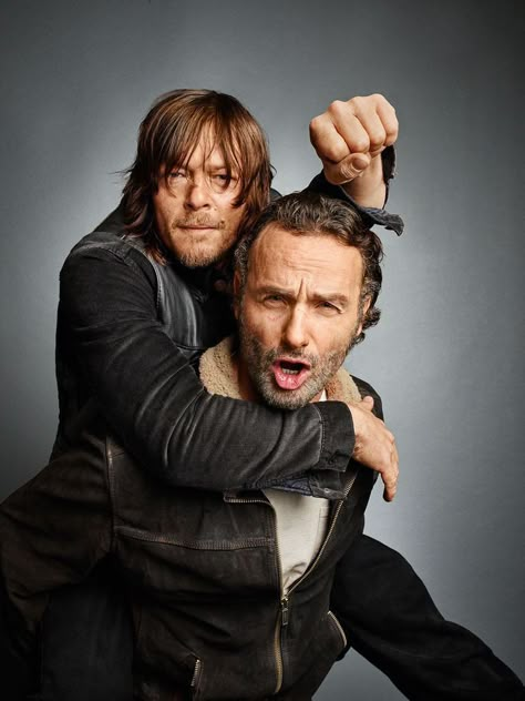 Daryl And Rick, Walking Dead Daryl, Andrew Lincoln, Rick Grimes, Daryl Dixon, Norman Reedus, Walking Dead, The Walking Dead, Movies Showing