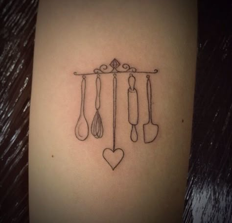 Baking tattoo                                                       …                                                                                                                                                     Más Small Baker Tattoo, Cooking Tattoo Ideas, Baking Tattoo Ideas, Bakery Tattoo, Pastry Tattoo, Baking Tattoo, Cooking Tattoo, Baker Tattoo, Culinary Tattoos