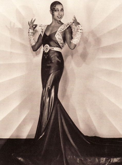 History Photography, African American Makeup, American Photography, Social Circles, Josephine Baker, Vintage Black Glamour, History Fashion, African American Hairstyles, Photo Vintage