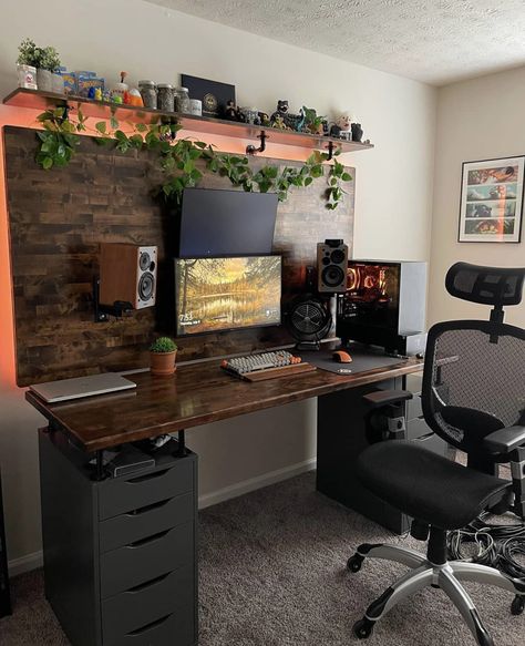 Diy Desk Setup, Setup Minimalista, Computer Room Ideas, Computer Desk Ideas, Game Desk, Cool Desk Accessories, Gaming Desks, Gaming Desk Setup, Computer Desk Setup