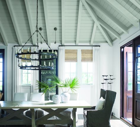 White Dining Room with Vaulted Ceiling - Janovic Popular Blue Paint Colors, Coastal Blue Paint, White Ceiling Paint, Paint Hardware, Ceiling Paint Colors, Light Paint Colors, Most Popular Paint Colors, Coastal Color Palette, Blue Ceilings