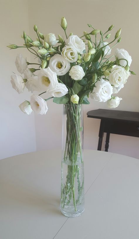 Lisanthius Flowers White, Lisianthus Wedding Decoration, Lisianthus Flower Bouquet, Liziantusz Flower, Lisanthius Bouquet, Lisianthus Arrangement, Lisanthius Flowers, Lisianthus Centerpiece, White Lisianthus Bouquet