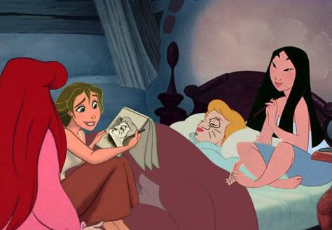 disney crossover - Google Search Disney Princess Funny, Disney Crossover, Images Disney, Disney Crossovers, Dark Disney, Twisted Disney, Disney Jokes, Modern Disney, Pinturas Disney