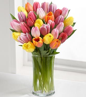 Big ole bouquet of tulips! Ftd Flowers, Colorful Tulips, Garden Vases, Gift Delivery, Tulip Bouquet, Easter Flowers, Spring Bouquet, Mothers Day Flowers, Spring Tulips