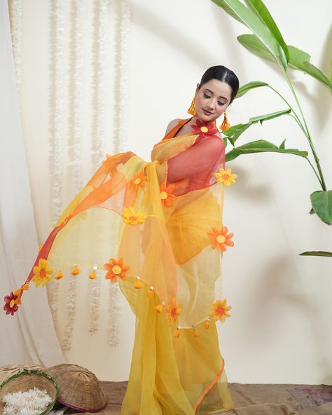 Introducing the radiant Surajmukhi Saree! 🌼✨ Made from luxurious organza in stunning shades of yellow and orange, this saree is adorned with beautiful floral appliqué. Perfect for adding a vibrant touch to your festive wardrobe. Celebrate in style with this showstopper! 🌸💫 #SurajmukhiSaree #SaveAsStyle #OrganzaSaree #FestiveFashion #FloralApplique #SustainableFashion #NewLaunch #CelebrateInStyle Birthday Wishes For A Friend Messages, Saree Painting Designs, Saree Painting, Fancy Sarees Party Wear, Saree Design, Painting Designs, Organza Saree, Fancy Sarees, Designer Sarees