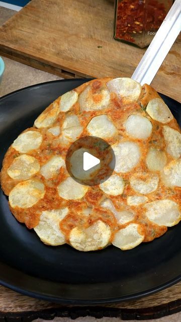 Quick Indian Snacks, Cookies Recipes Indian, Nashta Recipe, Burfi Recipe, Aloo Recipes, Spicy Snacks Recipes, Breakfast Recipes Indian, Vegetarian Snacks Recipes, Spicy Snacks