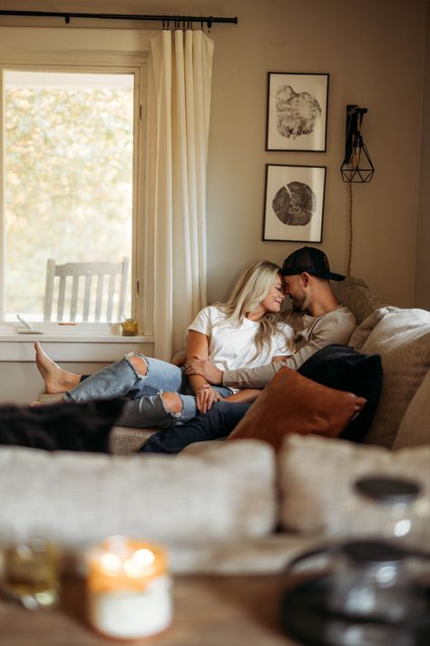 Casual Home Photoshoot, Engagement Photos Inside House, In House Picture Ideas, Cozy At Home Engagement Photos, In House Engagement Photos, Engagement Photos Home Session, Cozy At Home Photoshoot Couple, Cozy Home Engagement Shoot, Lifestyle Home Photoshoot